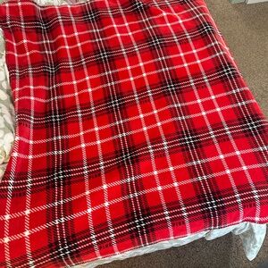Victoria's Secret PINK Red & Black Plaid Sherpa Throw Blanket 50 x 60